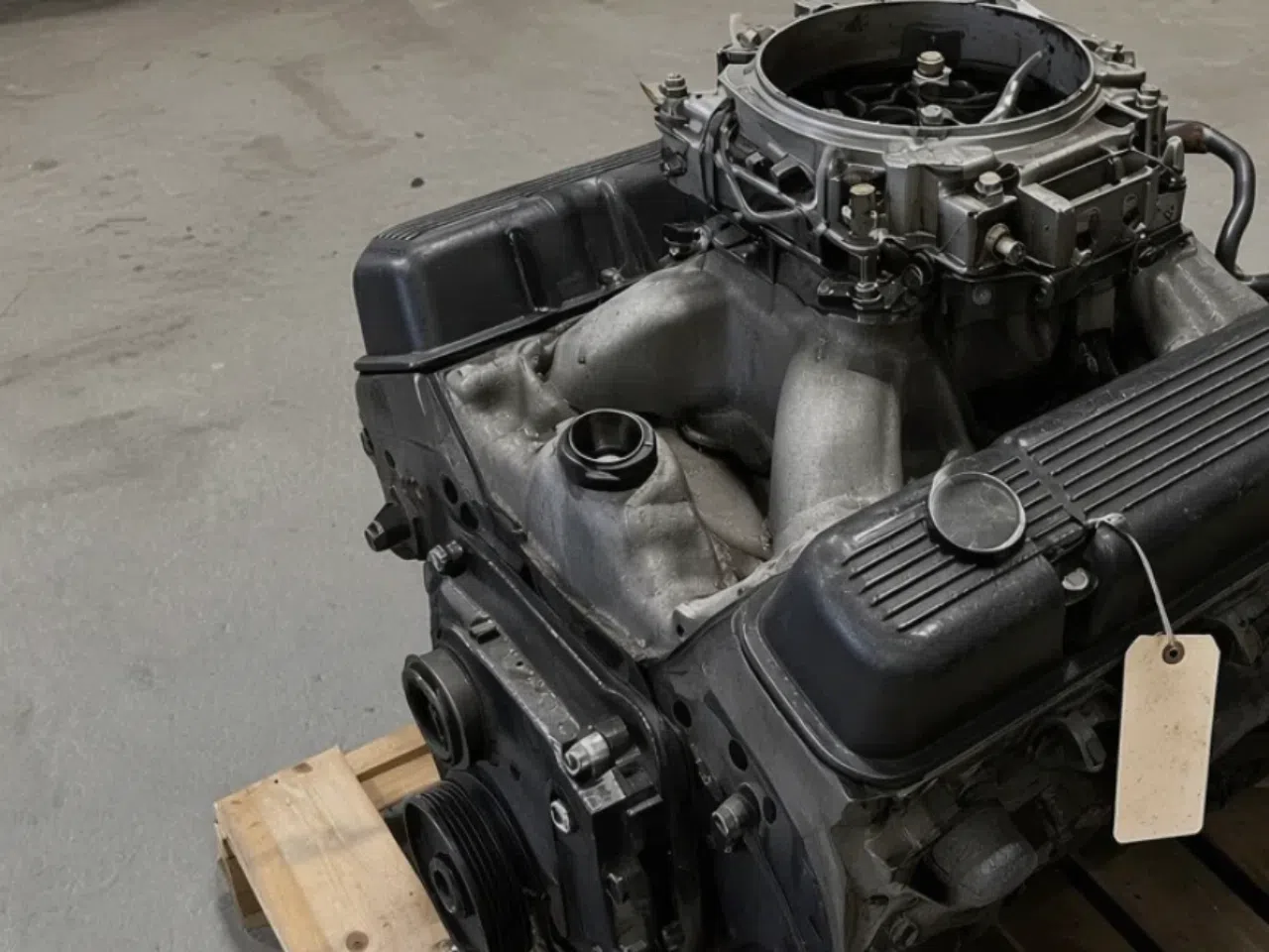 Chevy 8.1L 496 V8 Engine for Sale — product photo